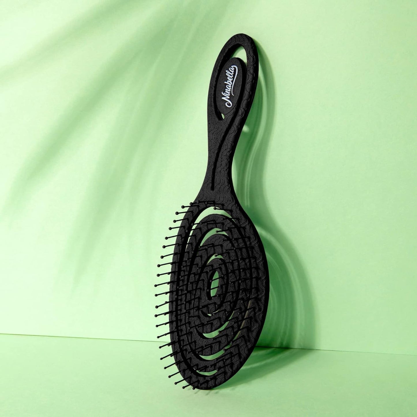 Ninabella Detangling Brush - For all hair types & sustainable care