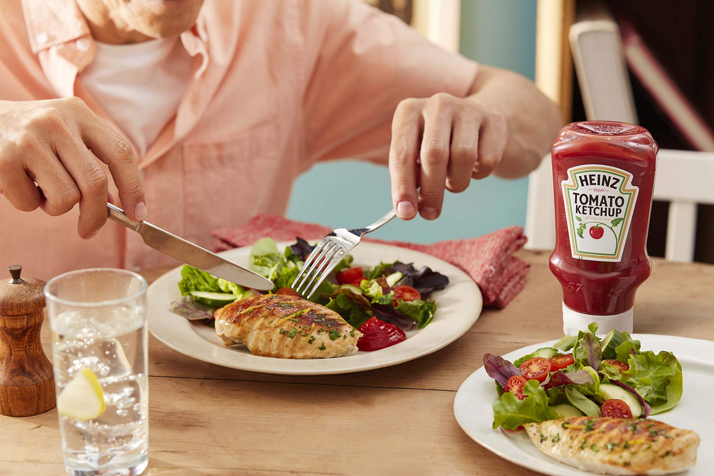 HEINZ Tomato Ketchup (800ml): Kopfsteherflasche mit Flip-Cap